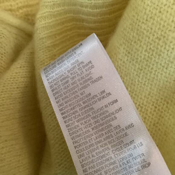 Crush. Butter Yellow Ribbed Sleeve 100% Cashmere Oversized Sweater S - Picture 6 of 9